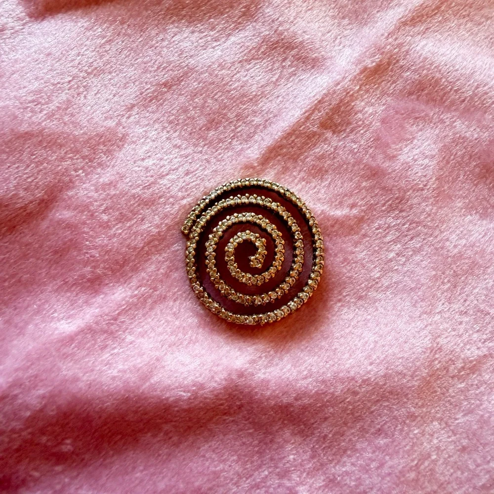 10 kt gold spiral pendant with CZ’s 4.6 g of gold - Picture 2 of 5